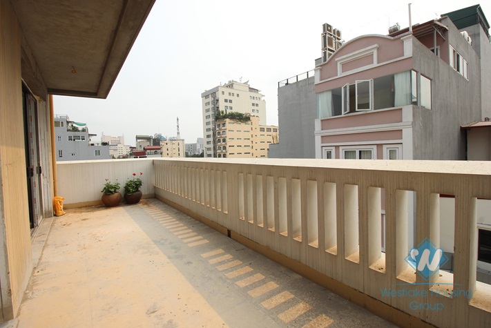 Japan style apartment for rent in the centre district of Hoan Kiem Hanoi
